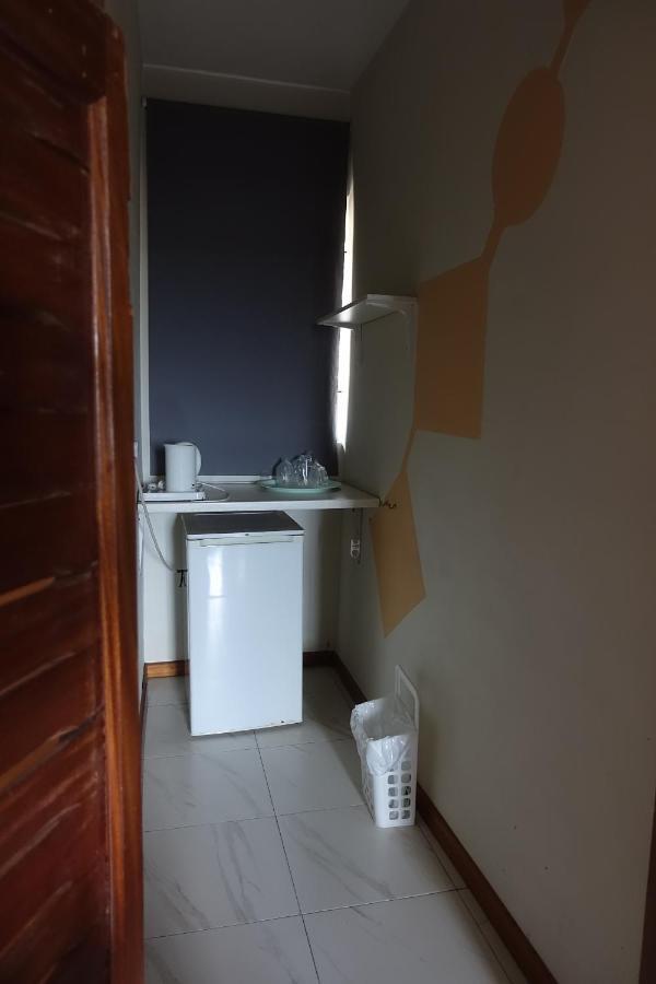 Cheers Guesthouse Botianaw Exterior photo